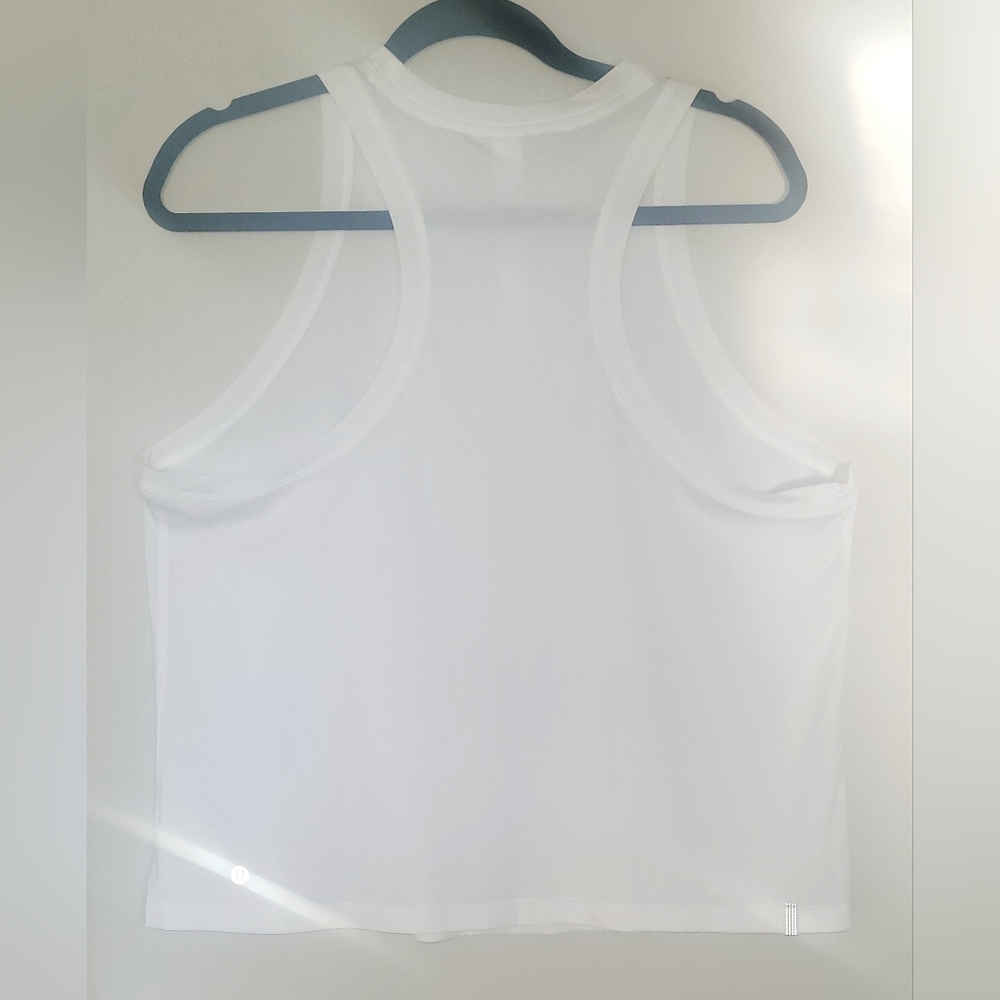 Lululemon Sleeveless Athletic Top. Size 12 - Picture 6 of 6